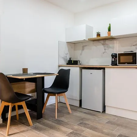 شقة Nicehome Massena *